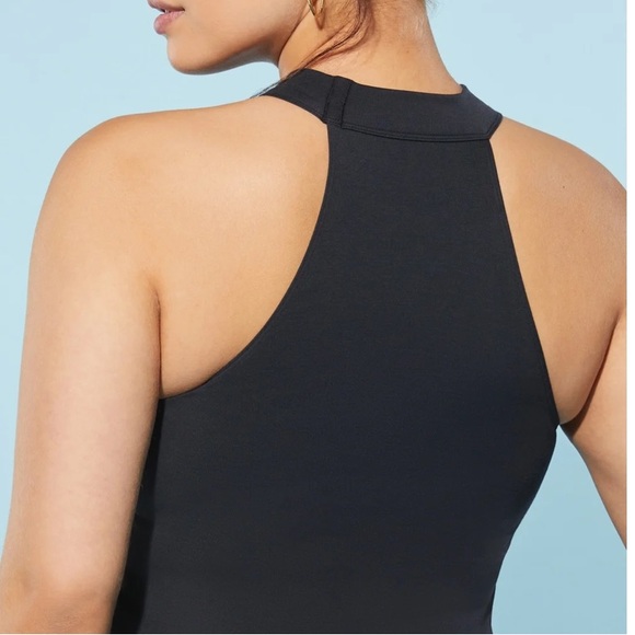 Yitty/Fabletics high collar halter top - Picture 2 of 9